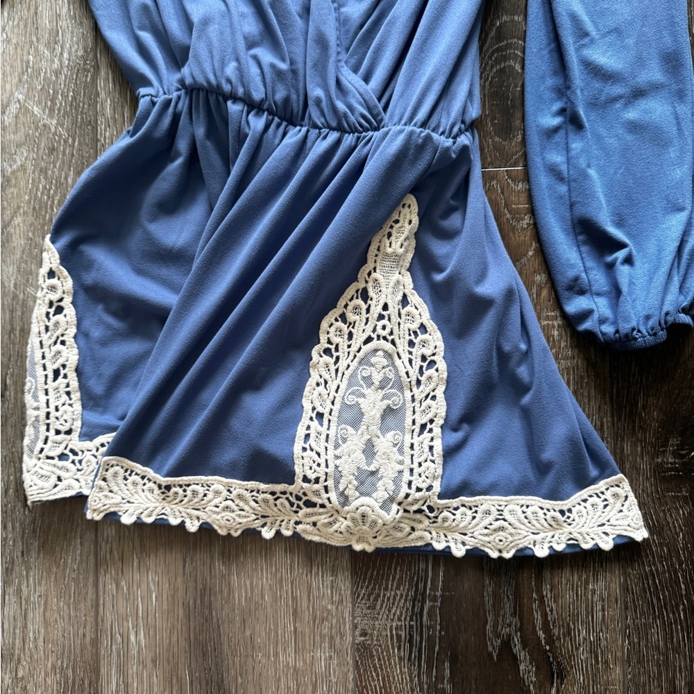 ❤️ Altar'd State Outrageous Romper Blue Size Small - Picture 6 of 7